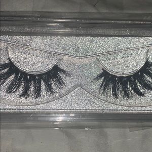 Mink eyelashes